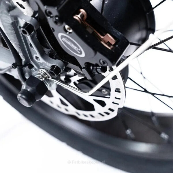 EB2-Zwart-fatbikeskopen_nl-7 EB2 - Zwart fatbike