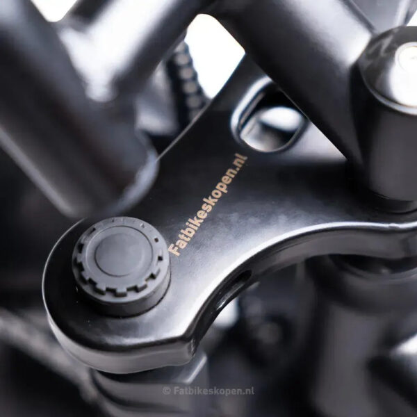 OUXI-V8s-Spaken-Bruin-fatbikeskopen_nl-9 OUXI V8s (Spaken) - Bruin fatbike